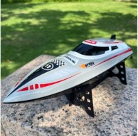 V003 2.4GHZ RC Electric High Speed Boat